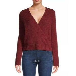 White + Warren
Women's Cashmere Featherweight Wrap Top
